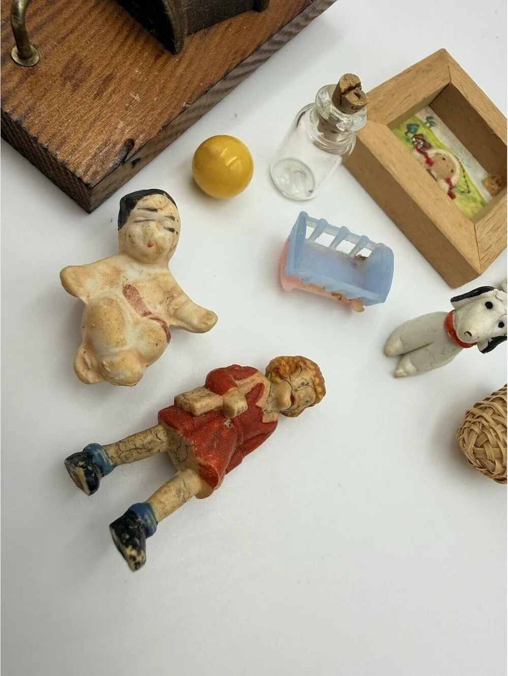 Vintage Dollhouse Minature Farmhouse Style Accessory Decor Lot